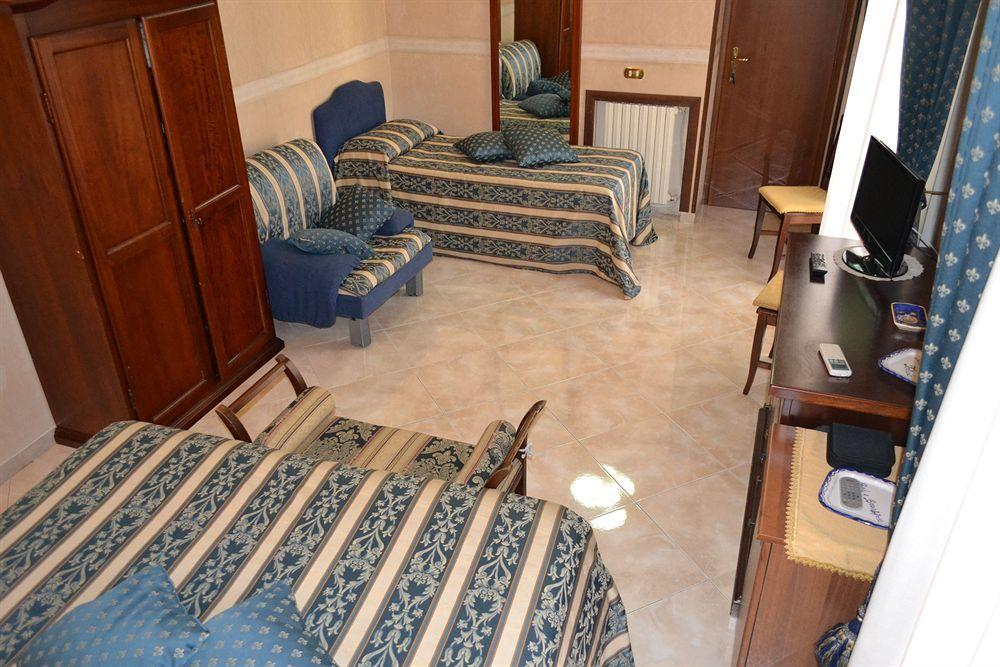 Toledo Bed & Breakfast Napoli Dış mekan fotoğraf
