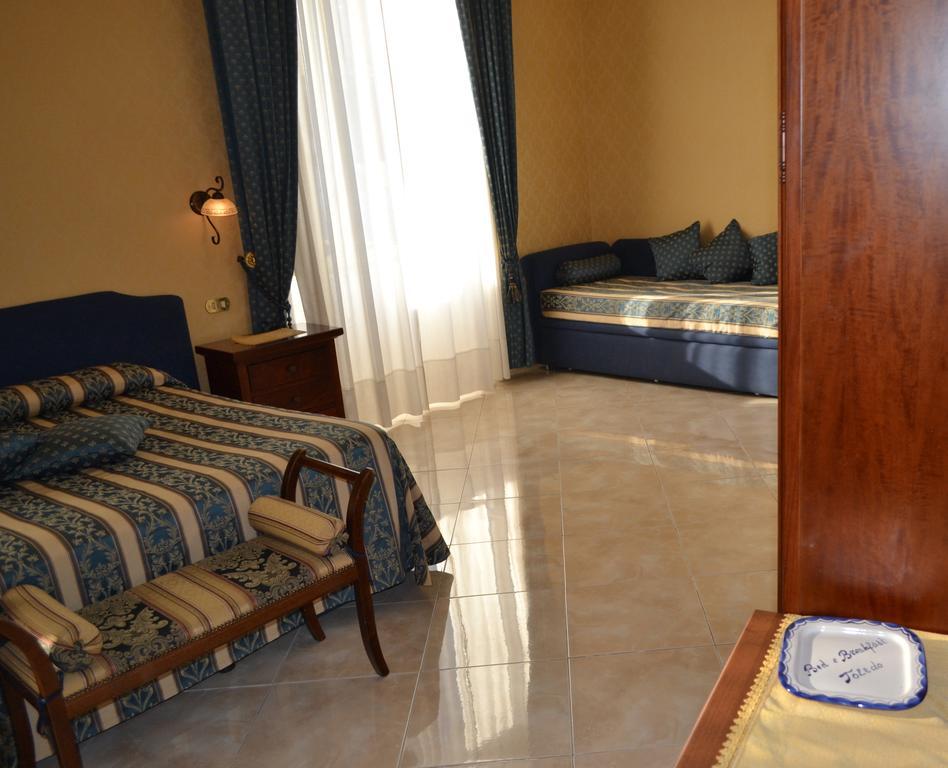 Toledo Bed & Breakfast Napoli Dış mekan fotoğraf