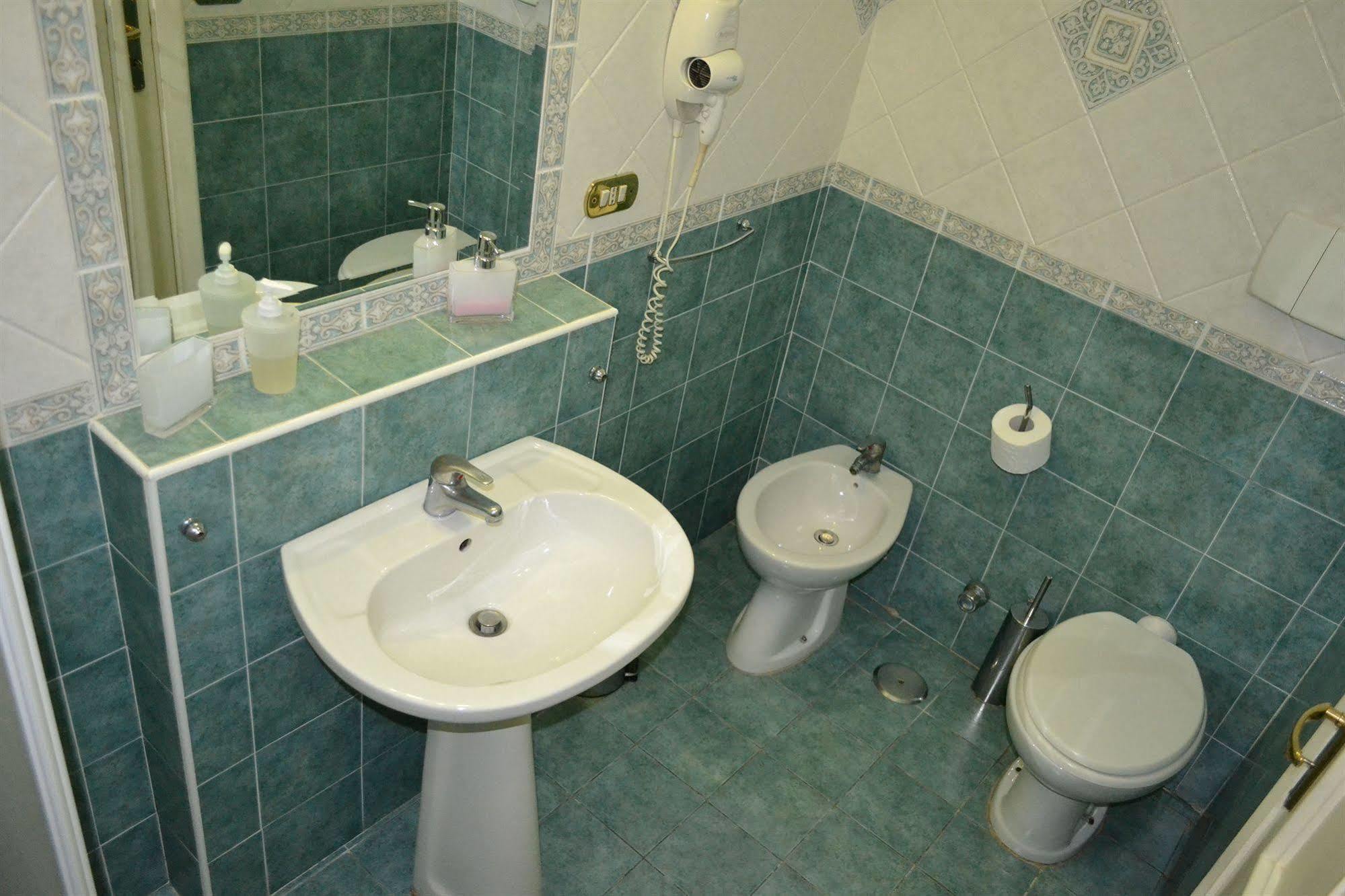 Toledo Bed & Breakfast Napoli Dış mekan fotoğraf