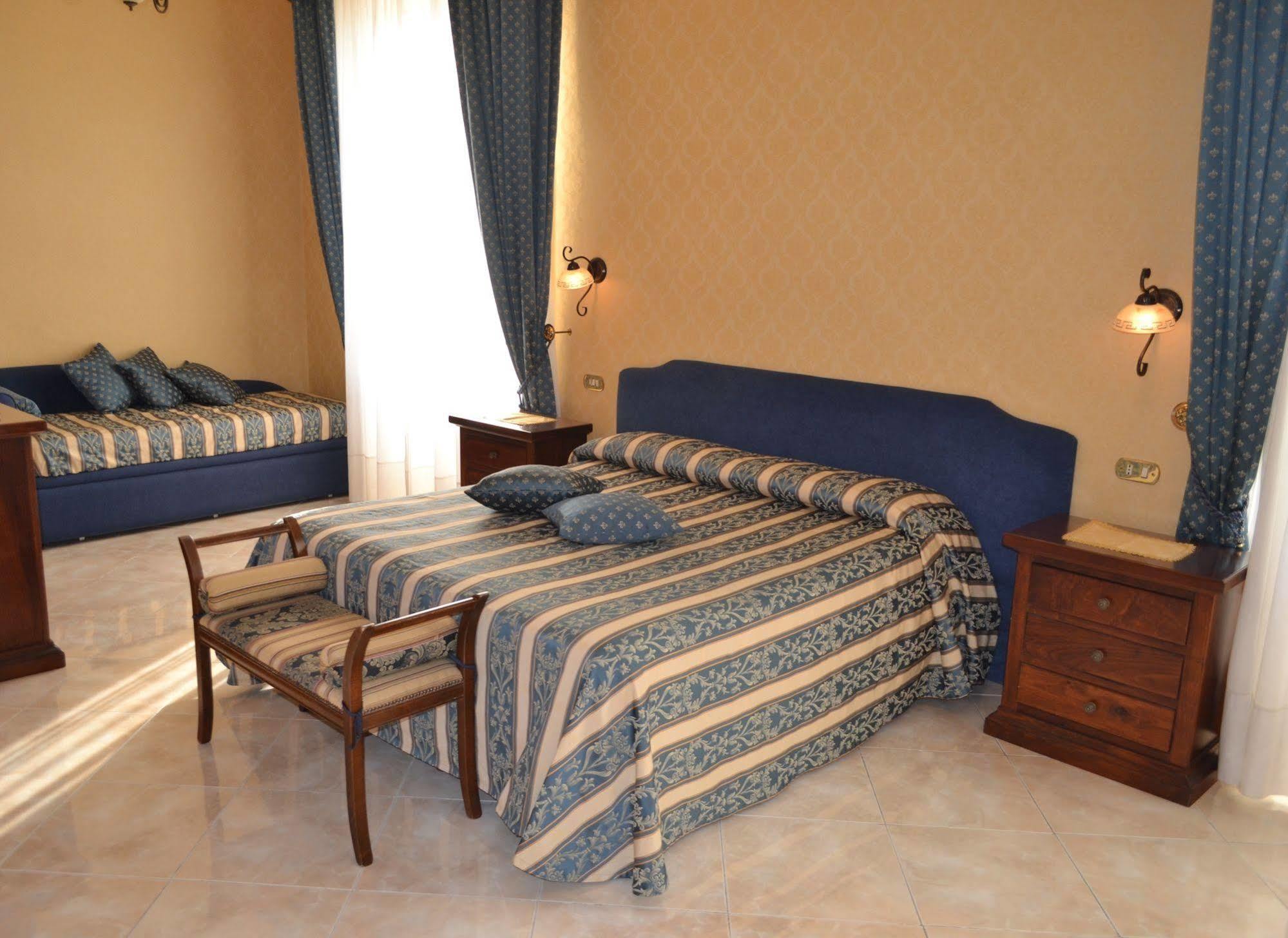 Toledo Bed & Breakfast Napoli Dış mekan fotoğraf